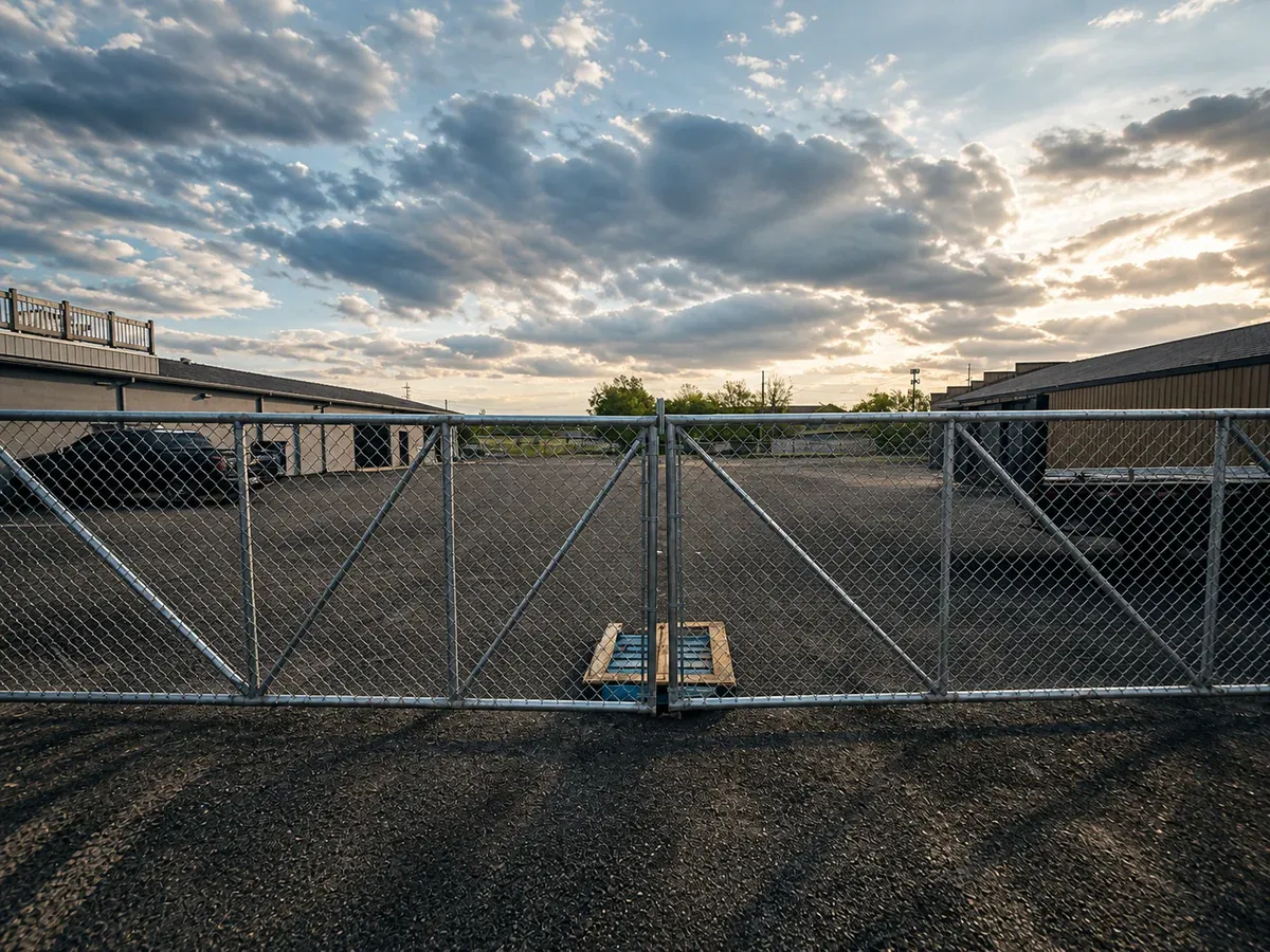 Comercial fencing project — Midway Rent-A-Fence